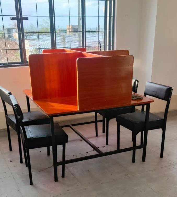 4 seater library table